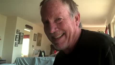 Snapshot of monkeedance chatting on 02-22-25, 09:04 Monkee Dance online show from 02-22-25, 09:04