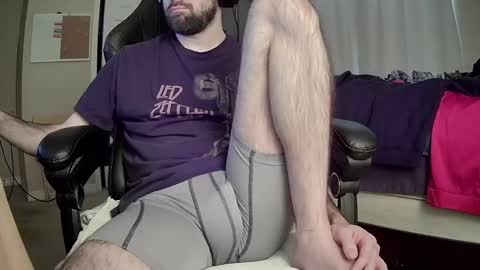 Snapshot of monkey_4u chatting on 12-12-24, 07:15 monkey_4u online show from 12-12-24, 07:15