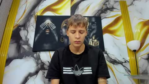 mono_blonde online show from 06-19-26, 11:47