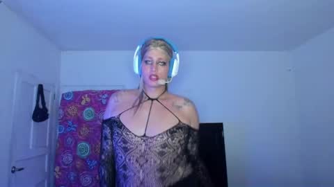 Snapshot of monojuan06 chatting on 03-04-25, 10:38 veronika ind online show from 03-04-25, 10:38