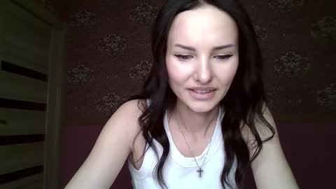 Snapshot of monparis_dream chatting on 10-24-25, 02:02 monparis_dream online show from 10-24-25, 02:02
