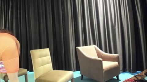 Snapshot of montanairen chatting on 01-19-25, 08:50 montanairen online show from 01-19-25, 08:50