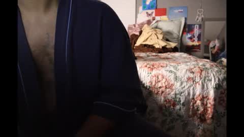 Snapshot of monteiln313 chatting on 11-16-25, 04:18 Esposa 1 online show from 11-16-25, 04:18