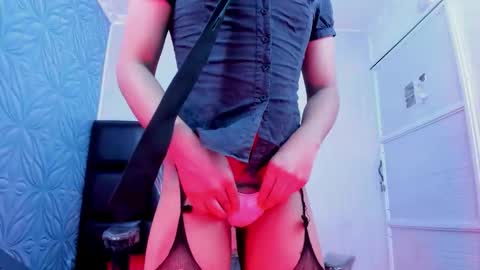 monthiee online show from 09-09-25, 01:38