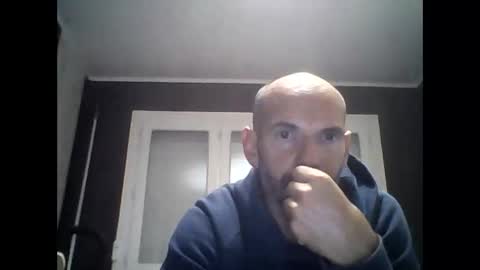 montmasse online show from 05-04-26, 09:00