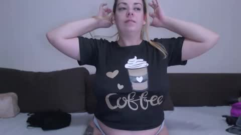 Monse online show from 09-29-25, 05:45