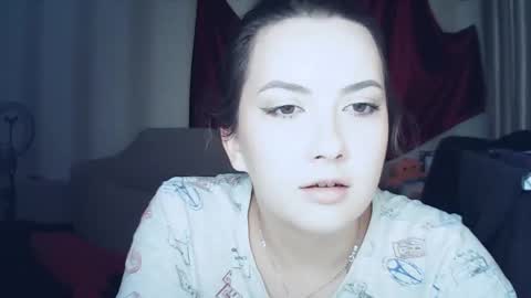 moodiemira online show from 11-26-25, 07:15