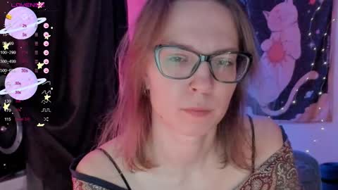 Roxy online show from 10-22-25, 08:19