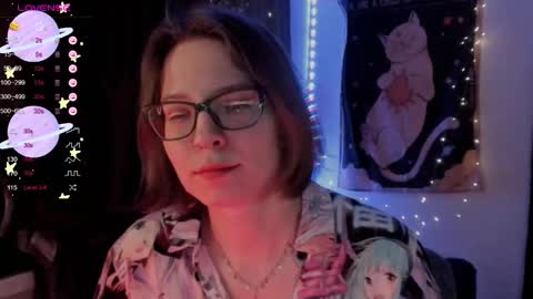 Snapshot of moon__girl chatting on 01-10-26, 06:53 Roxy online show from 01-10-26, 06:53