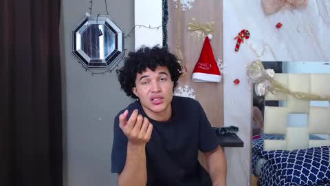 moon_and_fire_ online show from 01-08-26, 03:31