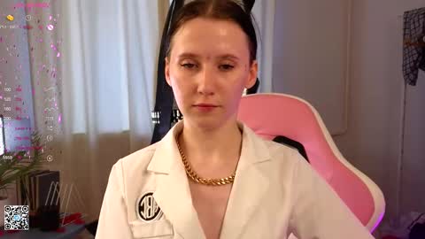 Lola online show from 02-23-25, 01:21