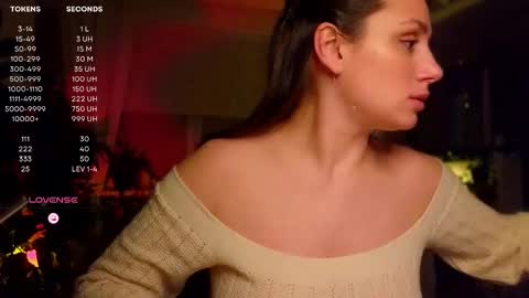 Luna  online show from 03-11-25, 05:35