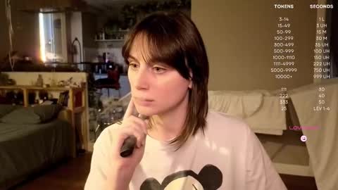 Luna  online show from 10-21-25, 02:29