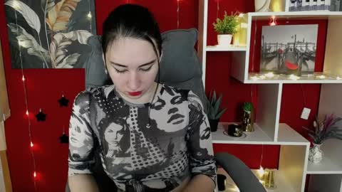 Diana online show from 01-18-25, 10:06