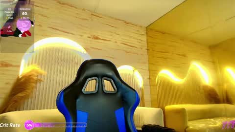Snapshot of moon_red_r chatting on 05-27-26, 12:46 Moon online show from 05-27-26, 12:46