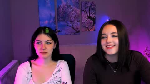 moon_sana online show from 10-14-25, 10:16