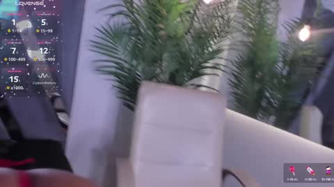 Snapshot of moon_swt_ chatting on 02-06-25, 10:00 Luna  online show from 02-06-25, 10:00