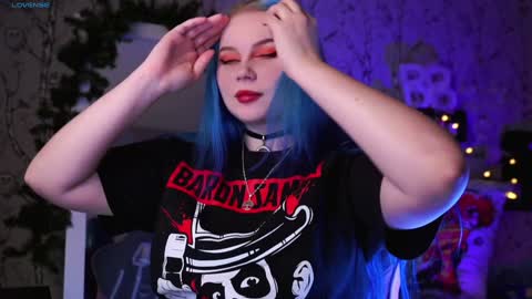 Emilia online show from 01-27-25, 08:40