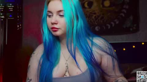 Emilia online show from 02-27-25, 11:20