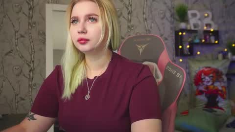 Emilia online show from 02-26-26, 09:30