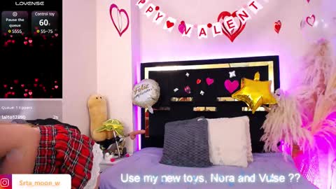 Snapshot of moon_water__ chatting on 02-26-25, 05:17 Moon Water online show from 02-26-25, 05:17