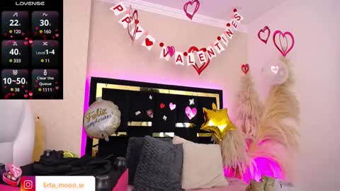 Snapshot of moon_water__ chatting on 03-08-25, 06:16 Moon Water online show from 03-08-25, 06:16