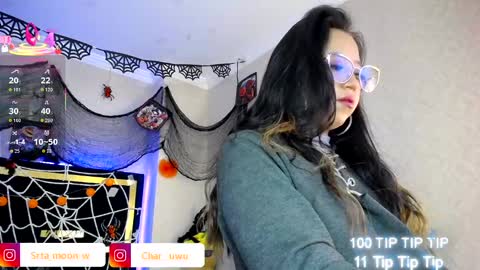 Snapshot of moon_water__ chatting on 10-06-25, 11:29 Moon Water online show from 10-06-25, 11:29