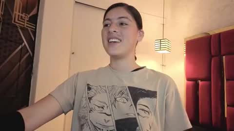 Snapshot of moon_winy chatting on 11-25-25, 11:10 Winy online show from 11-25-25, 11:10