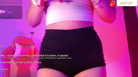 Snapshot of moonbella_bell chatting on 05-29-26, 04:54 bell online show from 05-29-26, 04:54