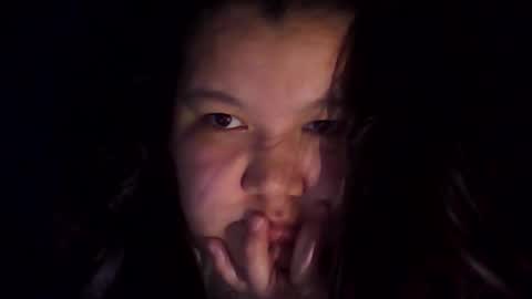 Snapshot of mooned_astrid chatting on 12-18-25, 10:49 mooned_astrid online show from 12-18-25, 10:49