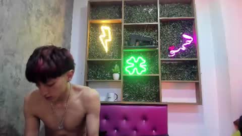 MoonKissedBoy online show from 07-28-26, 05:45