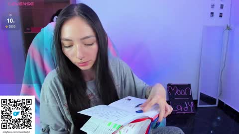 MOON  online show from 12-07-24, 12:19