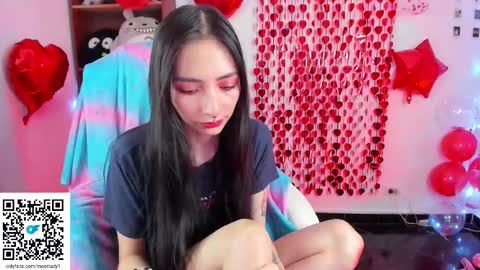 MOON  online show from 02-15-25, 03:42