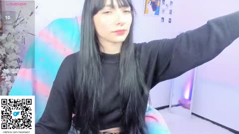 MOON  online show from 09-10-25, 02:33