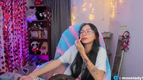 MOON  online show from 04-14-26, 04:07