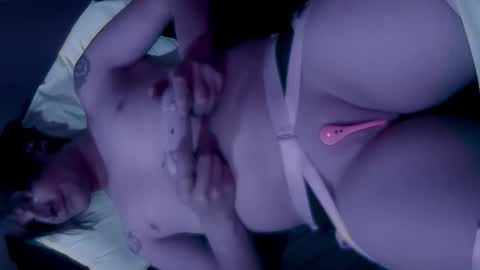 Moonless online show from 11-09-25, 01:37