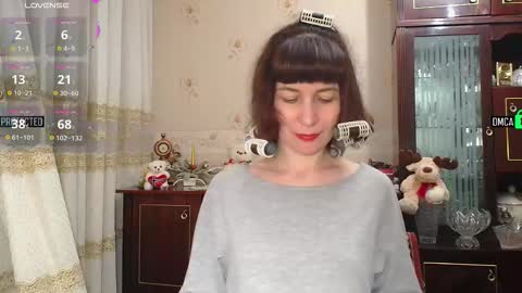 Snapshot of moonlight_88888 chatting on 12-14-25, 02:44 Moonlight 88888 online show from 12-14-25, 02:44