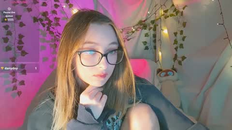 Dana online show from 12-07-24, 01:51