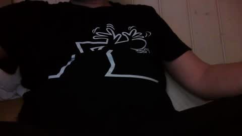 Snapshot of moonlines chatting on 02-16-25, 02:20 BouncyBoner online show from 02-16-25, 02:20