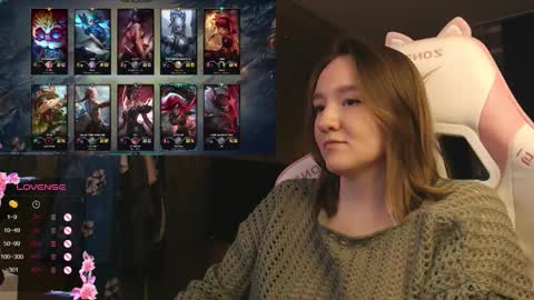 Katrin online show from 12-20-25, 09:22