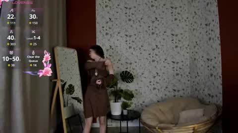 Snapshot of moonlitasuna chatting on 11-08-25, 01:44 Asuna online show from 11-08-25, 01:44