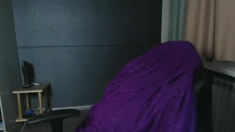 Tina online show from 03-04-25, 08:02