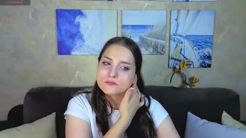 Lina online show from 10-24-25, 03:03