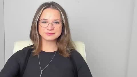 Susanna online show from 11-27-25, 12:18