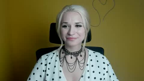 Susanna online show from 04-13-26, 11:27