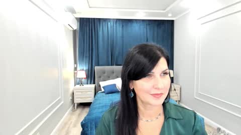 Ask me  online show from 11-28-25, 03:53