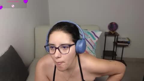 Moon Woman online show from 02-13-26, 04:19