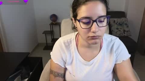 Moon Woman online show from 06-01-26, 03:52