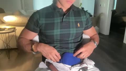 Snapshot of mora594574 chatting on 10-20-25, 09:59 mora594574 online show from 10-20-25, 09:59