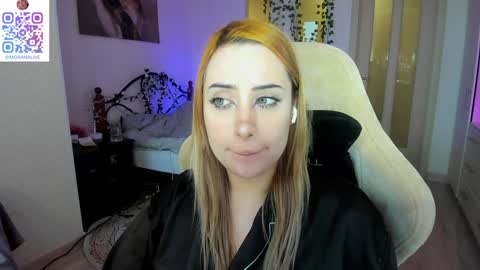 Snapshot of moranakit chatting on 01-30-25, 09:15 Morana Mayer online show from 01-30-25, 09:15